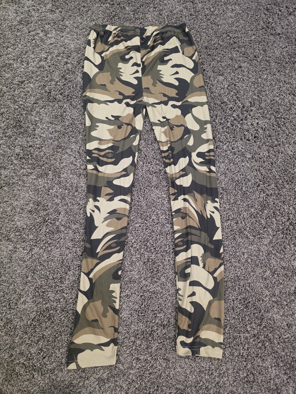 Juniors Camo Print Leggings - Green/Tan Size Large - Picture 3 of 3